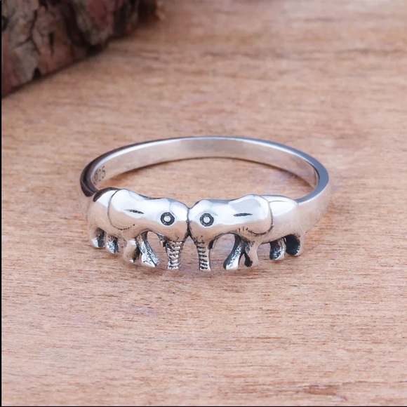 New 925 Silver Two Lovely Elephants Beautiful Ring - Picture 3 of 5